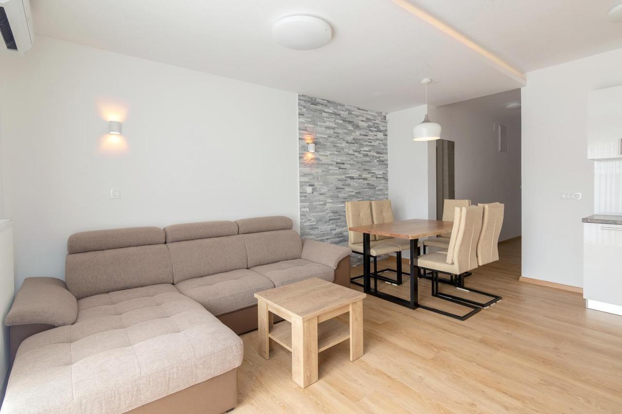 Vila Vita Apartments Kranjska Gora Exteriör bild