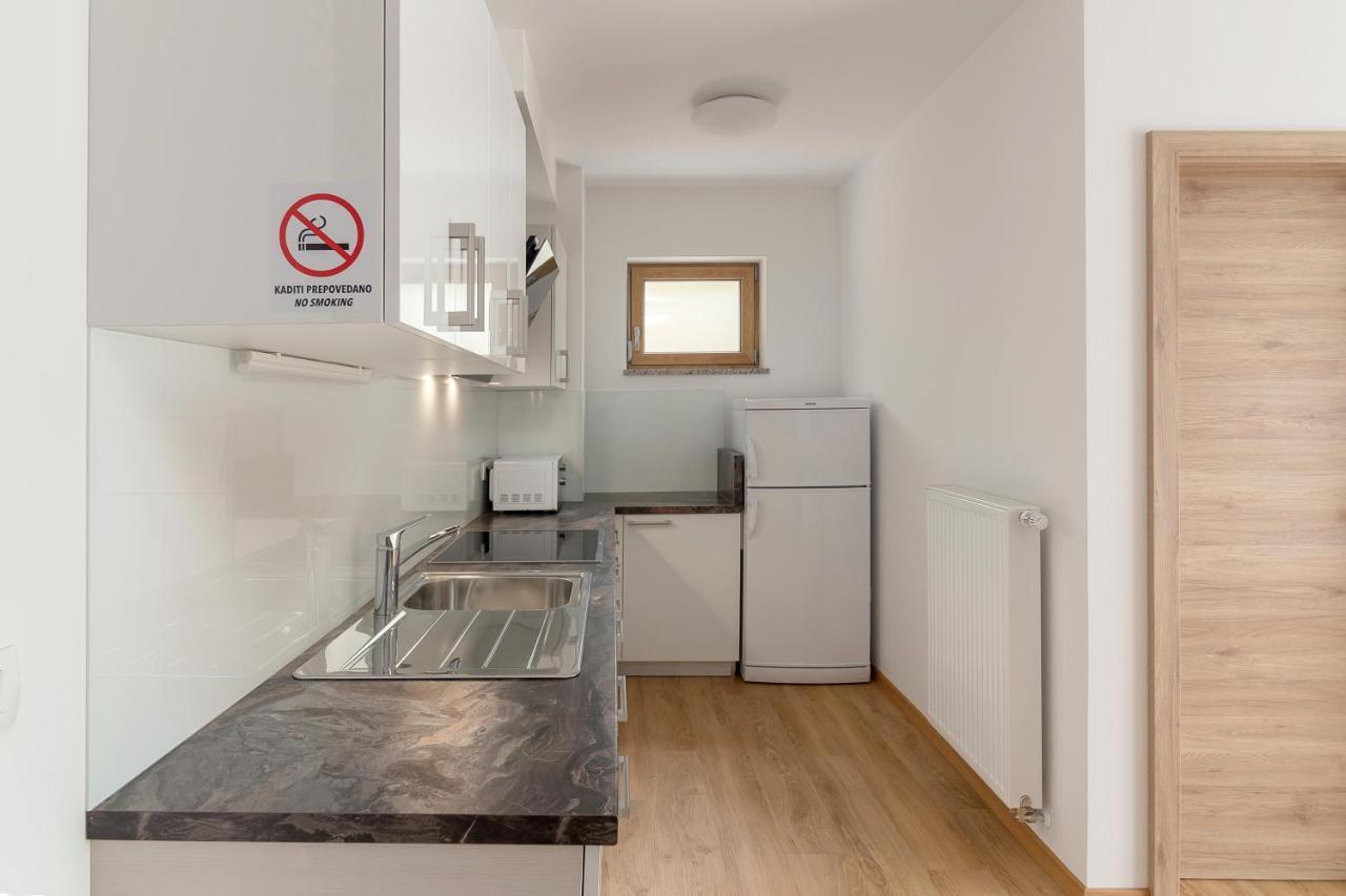 Vila Vita Apartments Kranjska Gora Exteriör bild