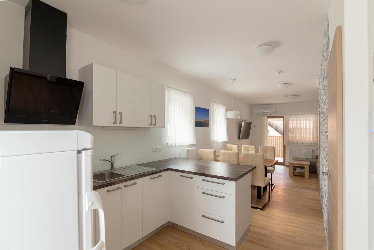 Vila Vita Apartments Kranjska Gora Exteriör bild