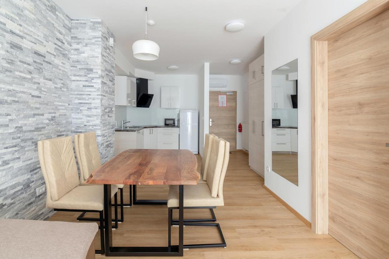 Vila Vita Apartments Kranjska Gora Exteriör bild